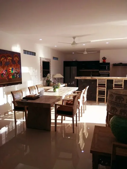 Керобокан: Villa Frantick