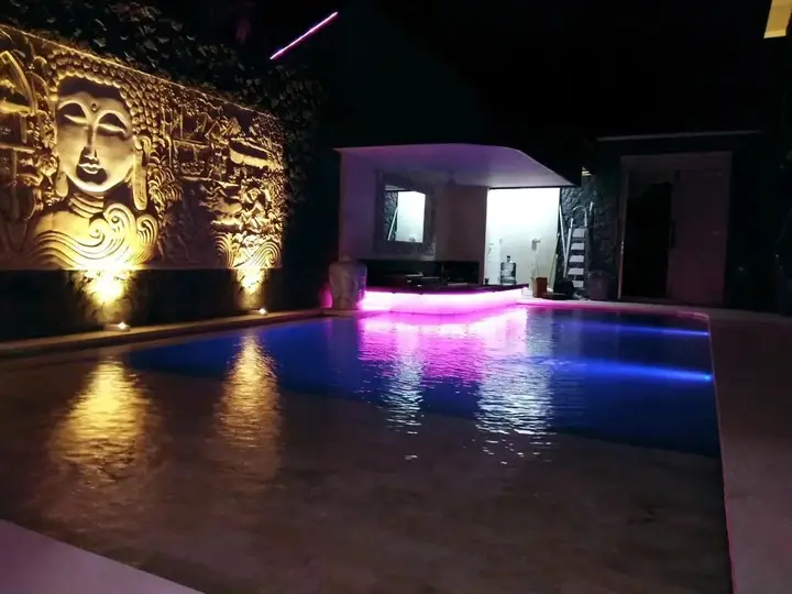 Керобокан: Villa Frantick