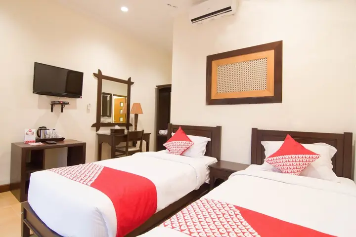 Депок: OYO 261 Sasono Putro Guest House
