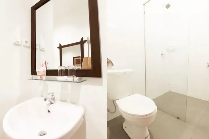 Депок: OYO 261 Sasono Putro Guest House