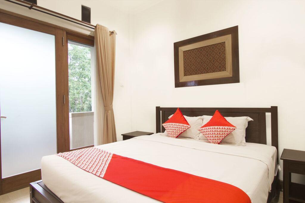 Депок: OYO 261 Sasono Putro Guest House
