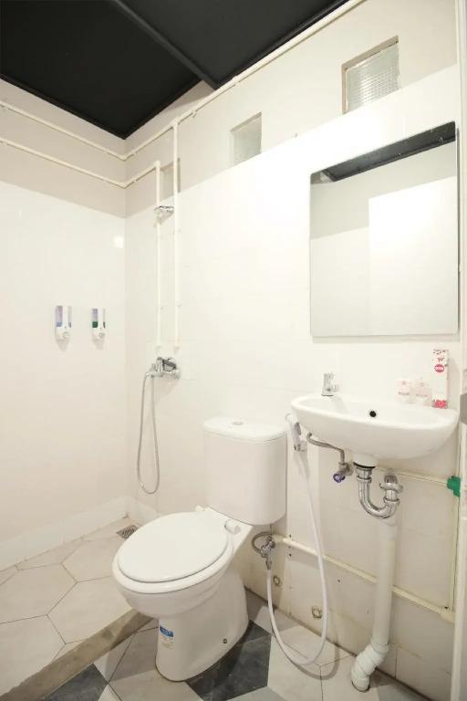 Бандунг: OYO 260 Home 33