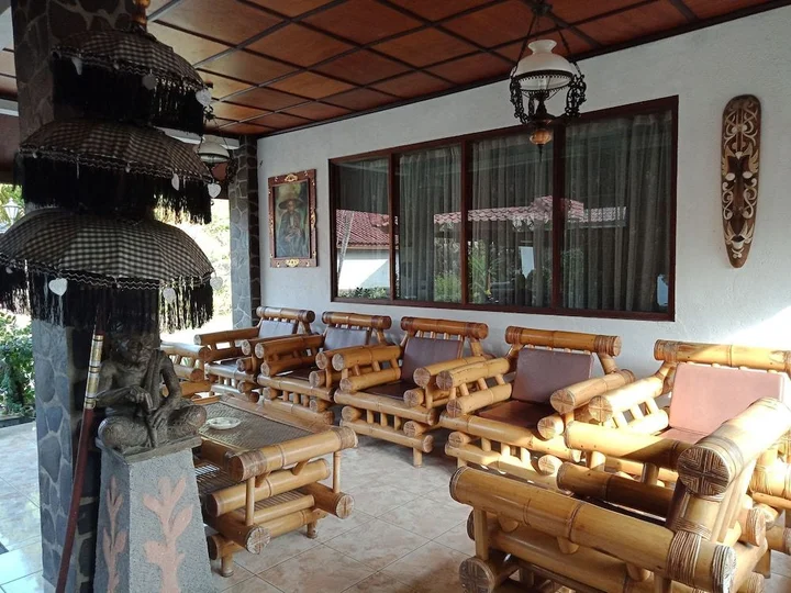 Каликбукбук: Rini Hotel