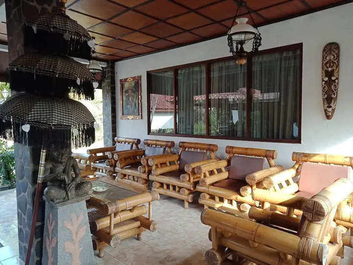 Каликбукбук: Rini Hotel