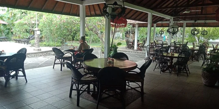 Каликбукбук: Rini Hotel