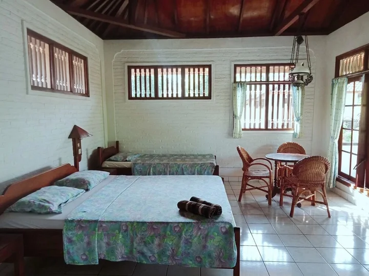 Каликбукбук: Rini Hotel