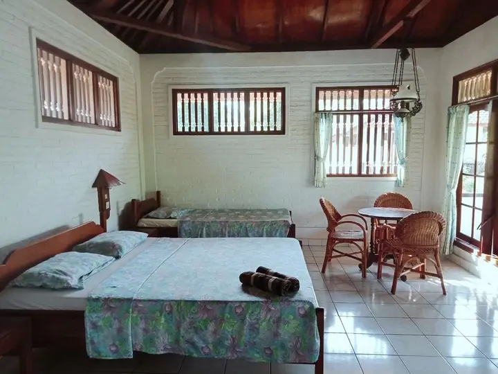 Каликбукбук: Rini Hotel