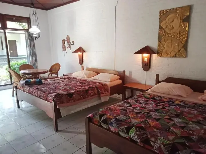 Каликбукбук: Rini Hotel