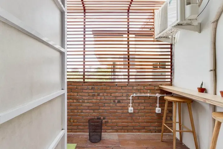 Депок: Lantai Dua Jogja - Hostel