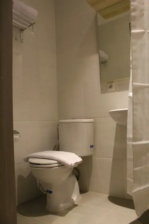 Джакарта: Central Front One Inn Jakarta Airport