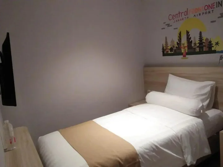 Джакарта: Central Front One Inn Jakarta Airport