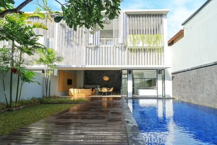 Кута: Origin Seminyak