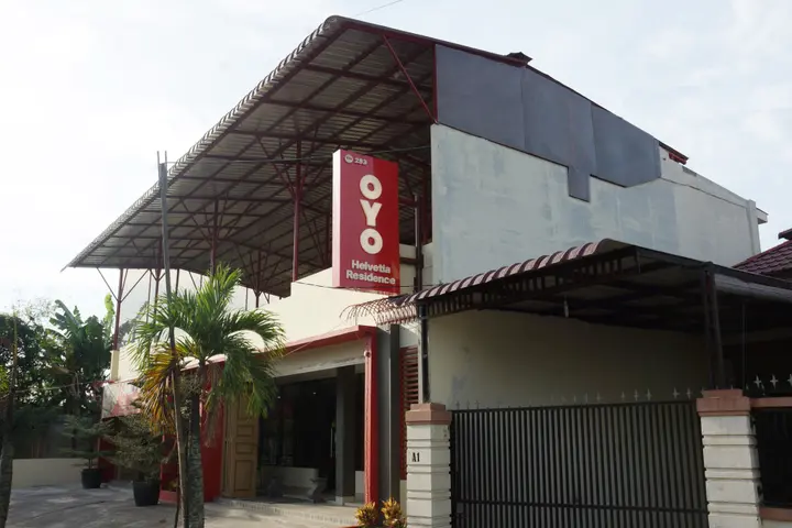 Медан: Super OYO 283 Helvetia Residence
