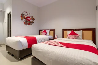 Медан: Super OYO 283 Helvetia Residence