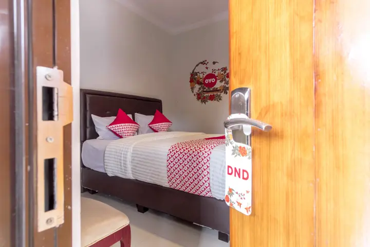 Медан: Super OYO 283 Helvetia Residence
