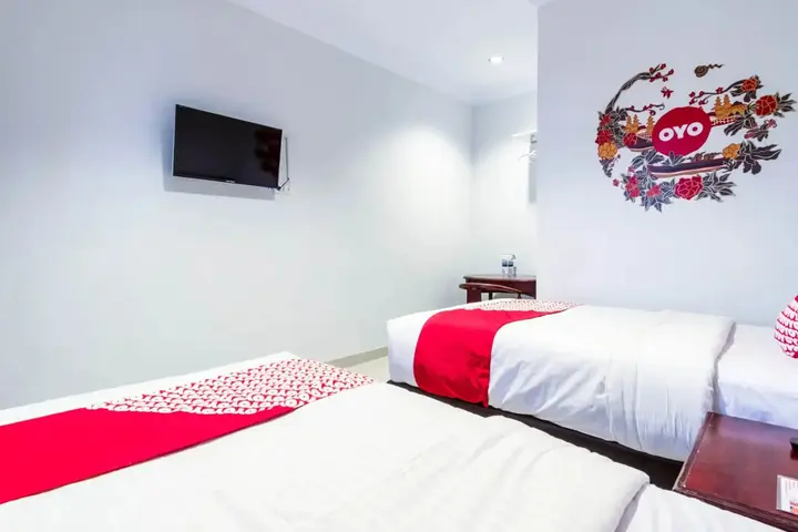 Медан: Super OYO 283 Helvetia Residence