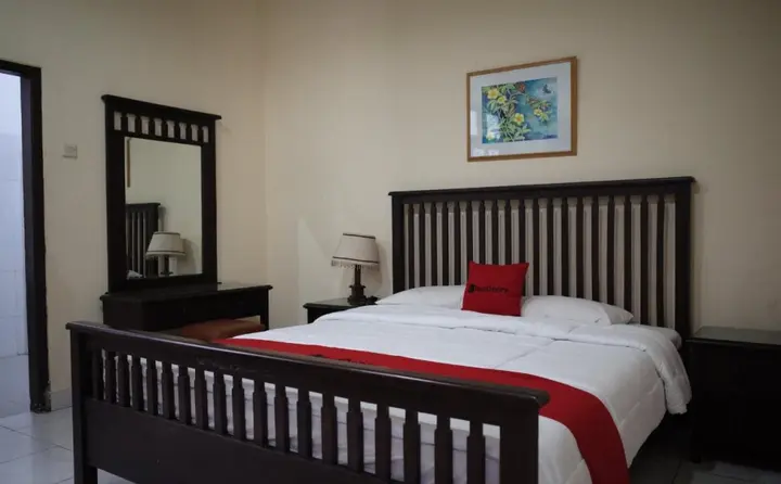 Сукабуми: RedDoorz Plus @ Suryakencana Kota Sukabumi