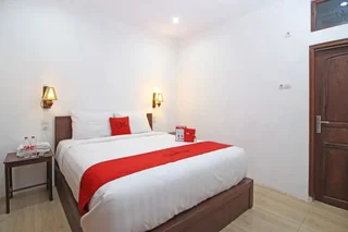 Боробудур: RedDoorz near Borobudur Temple 2
