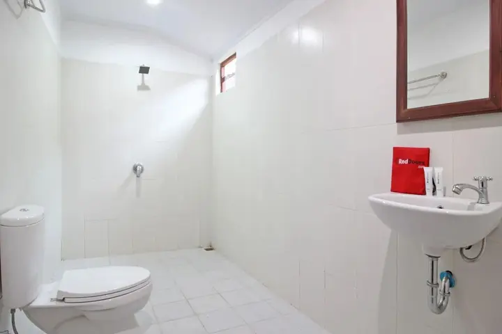 Боробудур: RedDoorz near Borobudur Temple 2