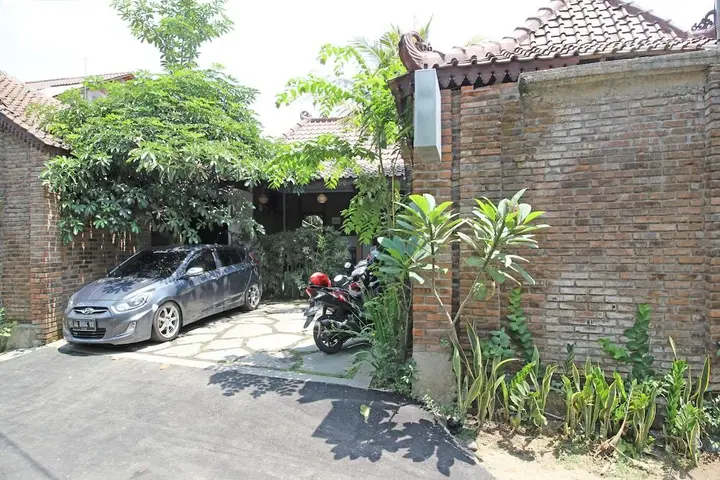 Боробудур: RedDoorz near Borobudur Temple 2
