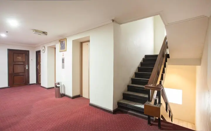 Сурабая: RedDoorz Plus @ Surabaya City Center