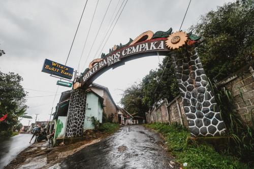 Барос: RedDoorz @ Wisata Bukit Baros