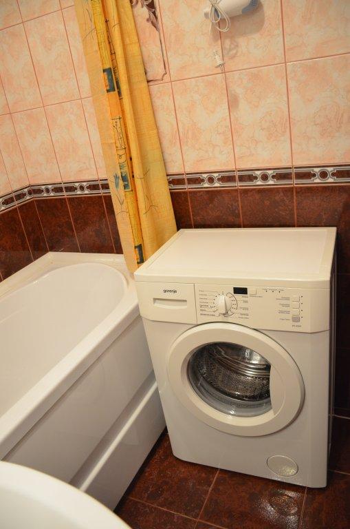Волжский: Апартаменты ApartLux Александрова в Волжском