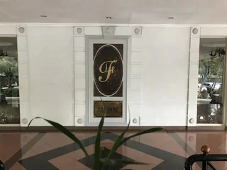 Тангеранг: Kondominium Golf Karawaci