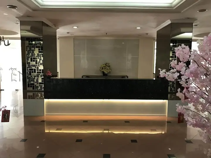 Тангеранг: Kondominium Golf Karawaci