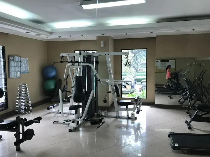 Тангеранг: Kondominium Golf Karawaci