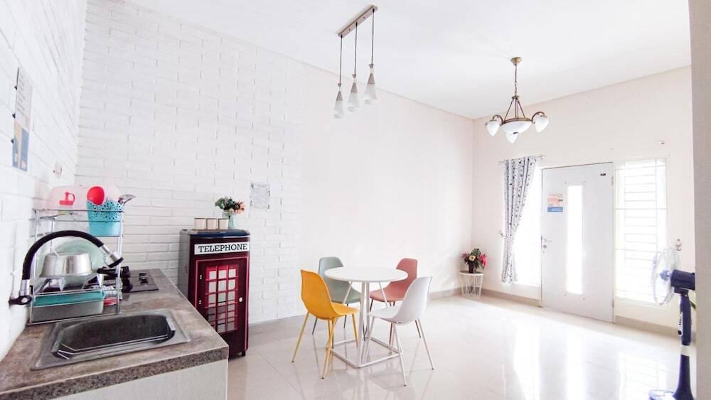 Сурабая: Surabaya Homey near Airport