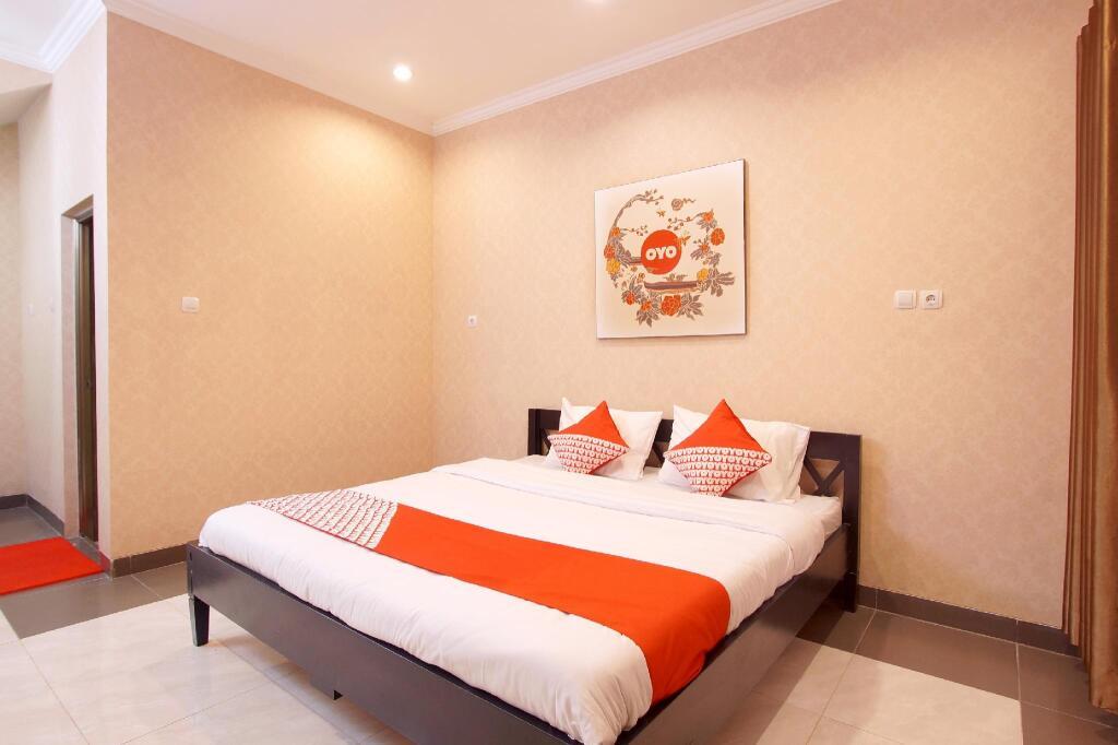 Депок: OYO 347 Bayang Brothers Guest House