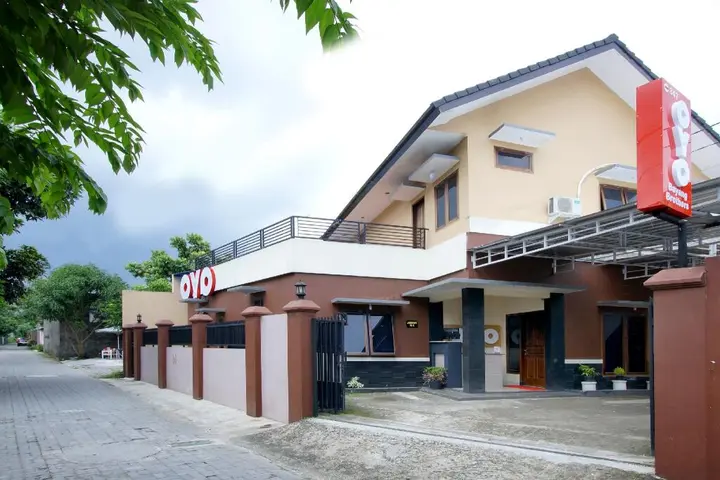 Депок: OYO 347 Bayang Brothers Guest House