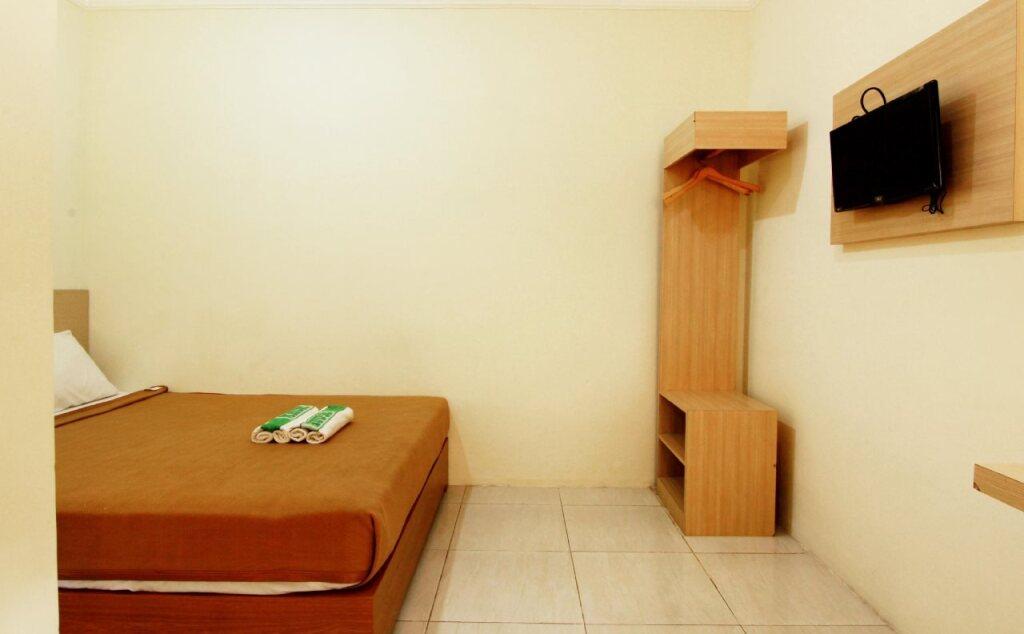 Депок: Masrilink's Guest House