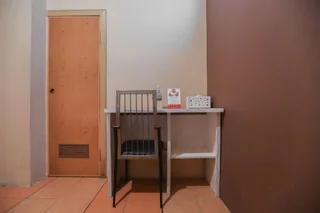 Тангеранг: OYO 298 Gemilang Guesthouse