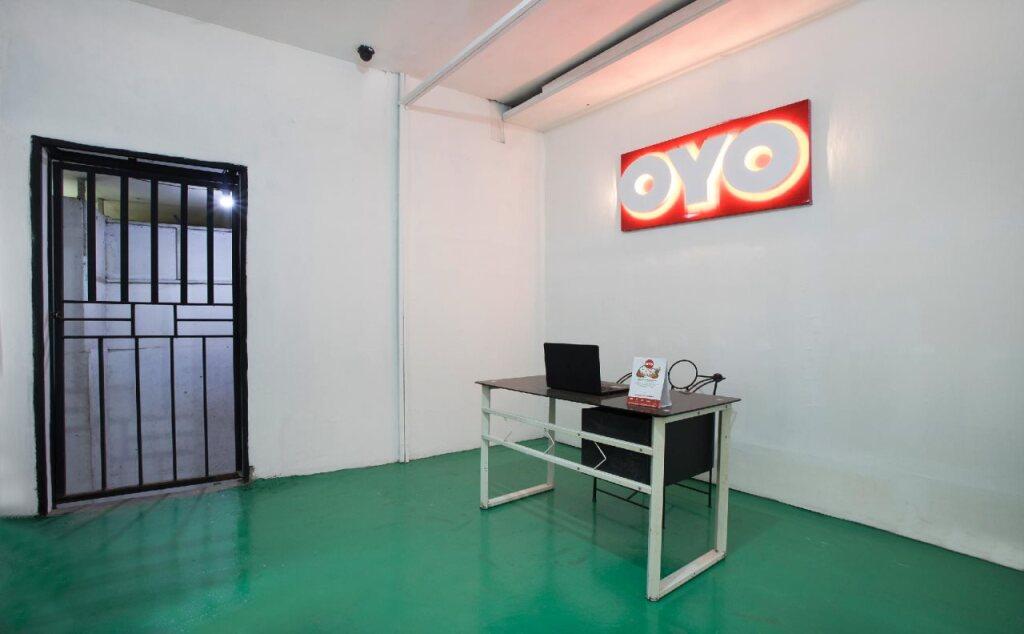Тангеранг: OYO 298 Gemilang Guesthouse