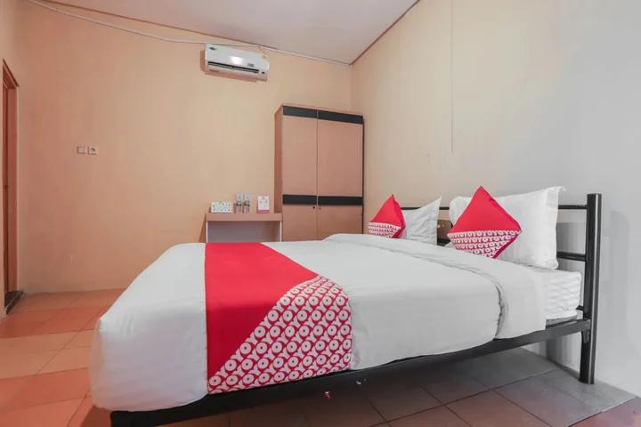 Тангеранг: OYO 298 Gemilang Guesthouse
