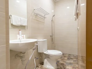 Медан: OYO 339 Mojopahit Residence