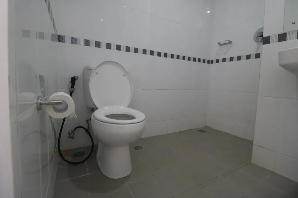 Legok: RedDoorz Apartment near Summarecon Mall Serpong