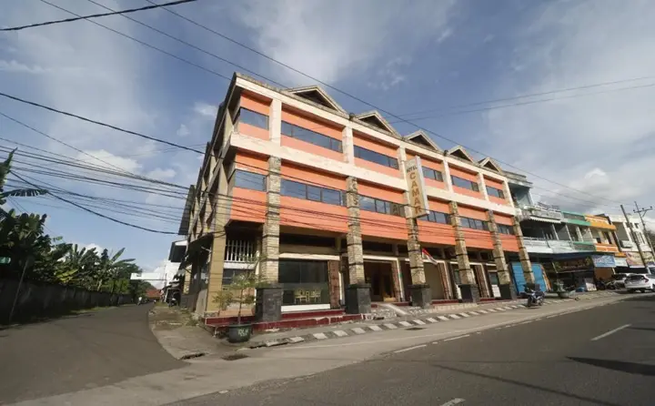 RedDoorz Plus near Jambi Prima Mall — фото 1