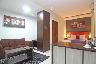 Суракарта: RedDoorz Plus near Keraton Solo