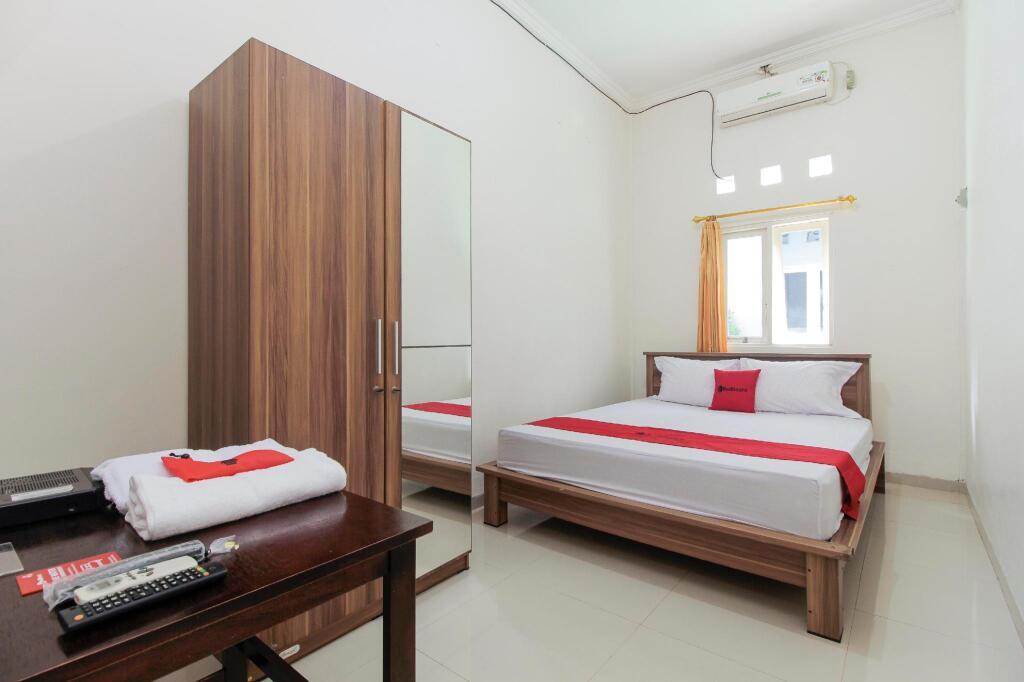 Палангкарая: RedDoorz near Universitas Palangkaraya