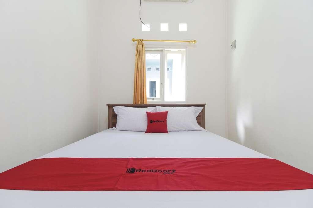 Палангкарая: RedDoorz near Universitas Palangkaraya