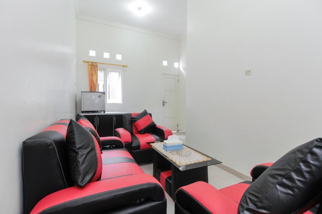 Палангкарая: RedDoorz near Universitas Palangkaraya
