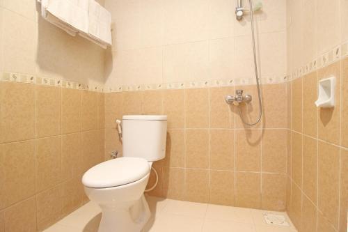 Суракарта: RedDoorz near Pusat Grosir Solo