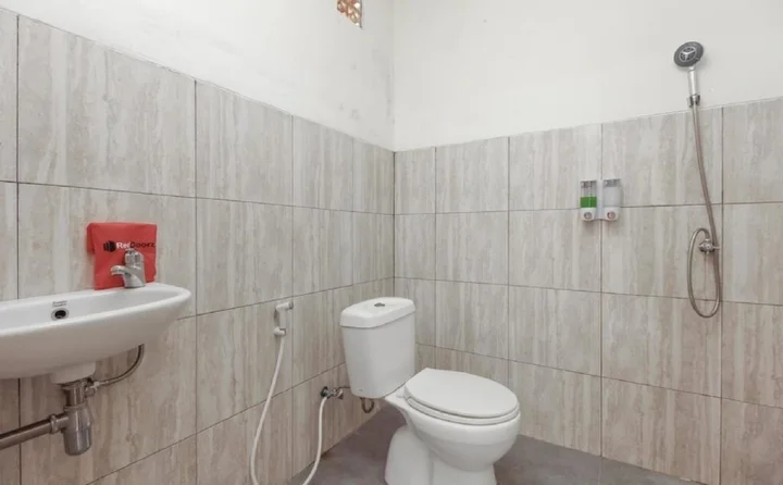 Палангкарая: RedDoorz @ Jalan Bukit Keminting