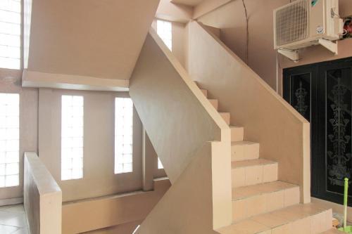 Палангкарая: RedDoorz Plus near Mega Town Square