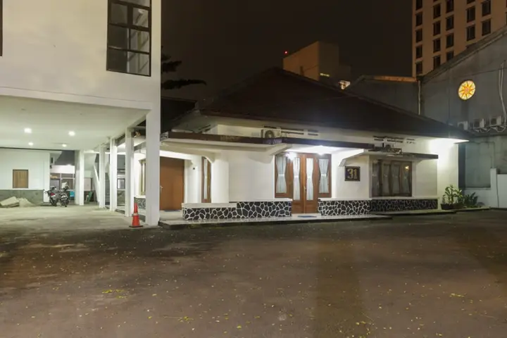 Богор: RedDoorz Plus near RS PMI Bogor