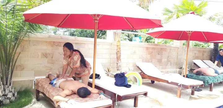 Каликбукбук: Grand Raka Homestay