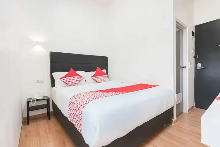 Джакарта: OYO 386 Hey Hotel
